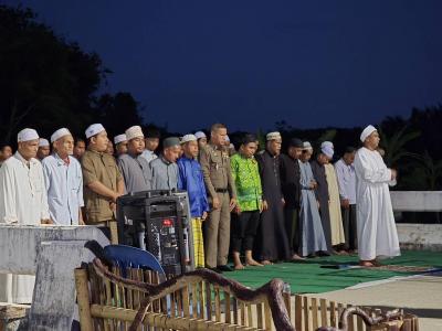 งานตำบลสานสัมพันธ์ร่วมละศีลอด