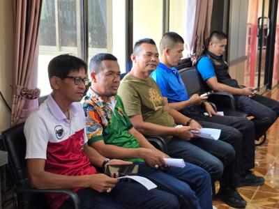 ประชุมสภาประชาธิปไตยตำบลลุโบะบือซา