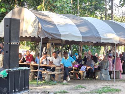 งานมินิคอนเสิร์ตประจำสัปดาห์ คลองบาตู