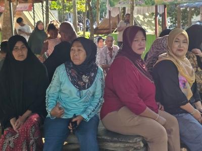 งานมินิคอนเสิร์ตประจำสัปดาห์ คลองบาตู