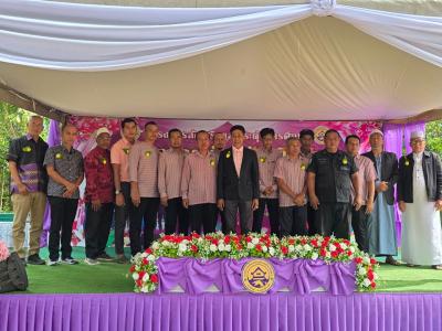 พิธีมอบวุฒิบัตรบัณฑิตน้อย 2 โรงเรียน