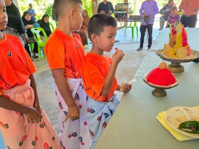 โครงการขลิบหนังหุ้มปลายอวัยวะเพศชาย (มาโสะยาวี)เข้าสุนัตหมู่