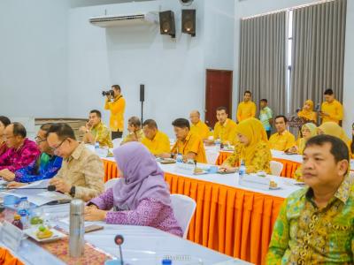 ประชุมหัวหน้าส่วนราชการและรัฐวิสาหกิจ สังกัดกระทรวงมหาดไทย