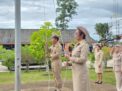 วันพระราชทานธงชาติไทย (Thai National Flag Day)