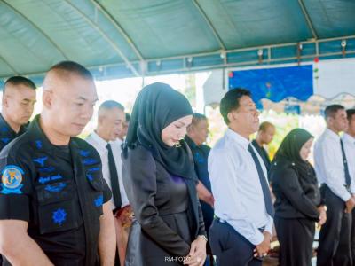พิธีลงนามถวายอาลัย