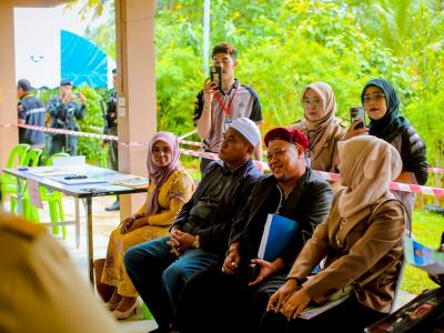 ประมวลภาพบรรยากาศการรับสมัครสมาชิกสภาและนายกอบต.ลุโบะบือซา
