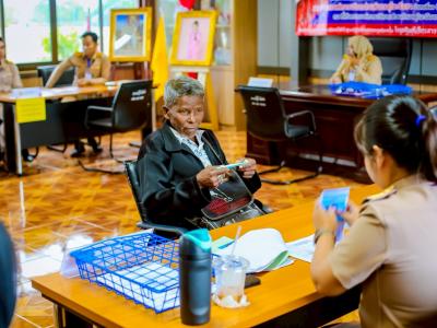 ประมวลภาพบรรยากาศการรับสมัครสมาชิกสภาและนายกอบต.ลุโบะบือซา