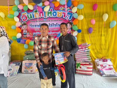 จัดกิจกรรมวันเด็กแห่งชาติ ศูนย์พัฒนาเด็กเล็กลุโบะราษฎร์