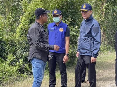ลงพื้นที่ติดตาสถานการณ์ไฟไหม้ป่าพรุ