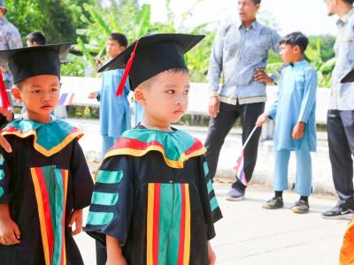 โครงการส่งเสริมกระตุ้นการศึกษาและพิธีมอบวุฒิบัตรบัณฑิตน้อย 2569