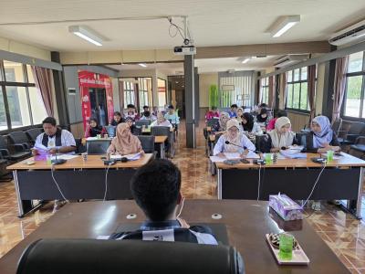 ประชุมชี้แจงเพื่อจัดโครงการพัฒนาศักยภาพเด็กและเยาวชน