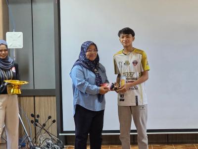 พิธีปิดโครงการ  LBS IT Summer Camp