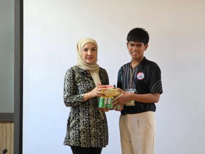พิธีปิดโครงการ  LBS IT Summer Camp