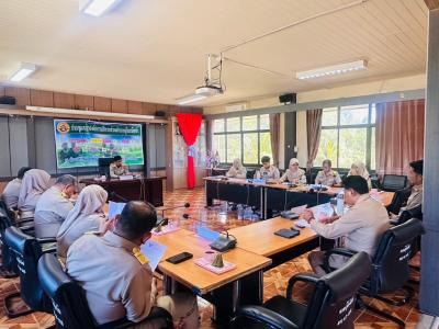 ประชุมสภาอบต. สมัยที่ 2 ครั้งที่ 2