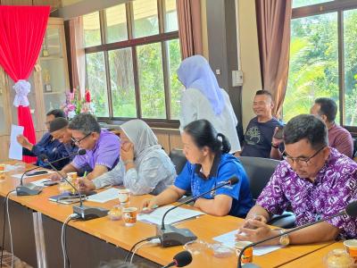 ประชุมสภาสันติสุขตำบลลุโบะบือซา ครั้งที่ 7