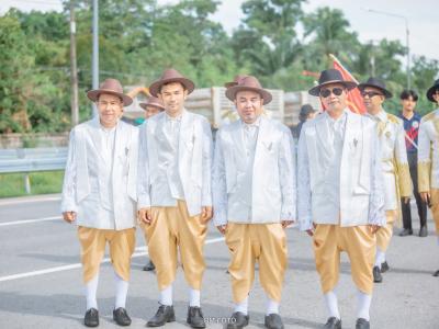 ขบวนเดินพาเหรดการแข่งขันกีฬากรีฑ กีฬาสีกลุ่มน้ำพุเสด็จ ครั้ง4