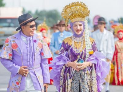 ขบวนเดินพาเหรดการแข่งขันกีฬากรีฑ กีฬาสีกลุ่มน้ำพุเสด็จ ครั้ง4
