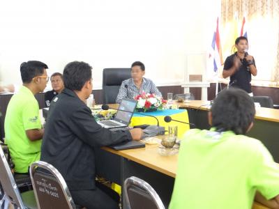 นักศึกษาดูงานในพื้นที่ตำบลลุโบะบือซา