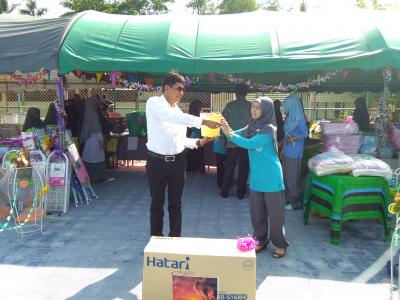 กิจกรรมเป็นประธานงานวันเด็กในตำบลลุโบะบือซา