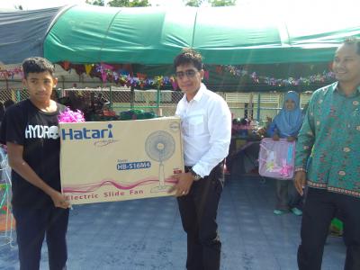 กิจกรรมเป็นประธานงานวันเด็กในตำบลลุโบะบือซา
