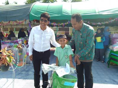 กิจกรรมเป็นประธานงานวันเด็กในตำบลลุโบะบือซา
