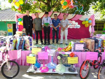 กิจกรรมเป็นประธานงานวันเด็กในตำบลลุโบะบือซา