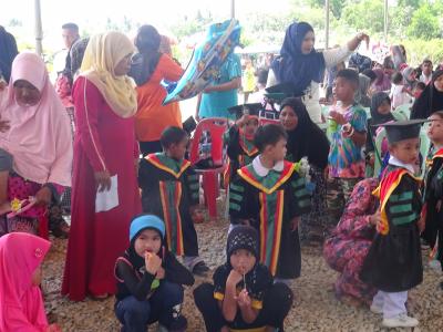 โครงการส่งเสริมกระตุ้นการศึกษา ประจำปี 2560