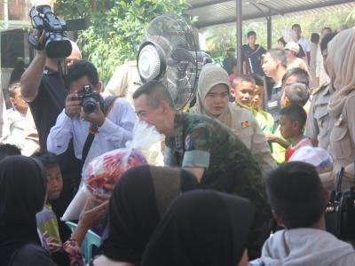โครงการเดินเท้าเข้าทุกชุมชน ร่วมส่งเสริม สังคมพหุวัฒธรรม
