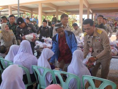 โครงการเดินเท้าเข้าทุกชุมชน ร่วมส่งเสริม สังคมพหุวัฒธรรม