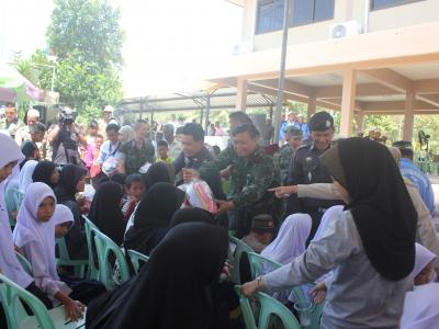 โครงการเดินเท้าเข้าทุกชุมชน ร่วมส่งเสริม สังคมพหุวัฒธรรม