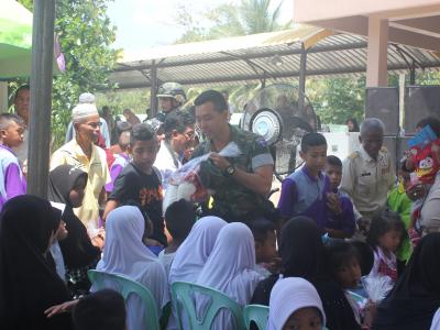 โครงการเดินเท้าเข้าทุกชุมชน ร่วมส่งเสริม สังคมพหุวัฒธรรม
