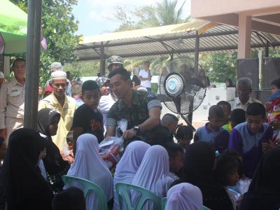 โครงการเดินเท้าเข้าทุกชุมชน ร่วมส่งเสริม สังคมพหุวัฒธรรม