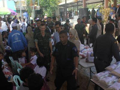 โครงการเดินเท้าเข้าทุกชุมชน ร่วมส่งเสริม สังคมพหุวัฒธรรม