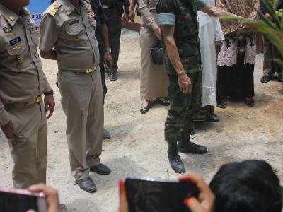 โครงการเดินเท้าเข้าทุกชุมชน ร่วมส่งเสริม สังคมพหุวัฒธรรม