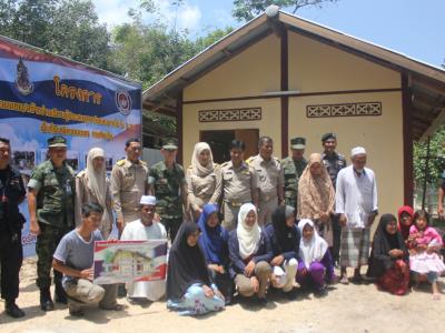 โครงการเดินเท้าเข้าทุกชุมชน ร่วมส่งเสริม สังคมพหุวัฒธรรม