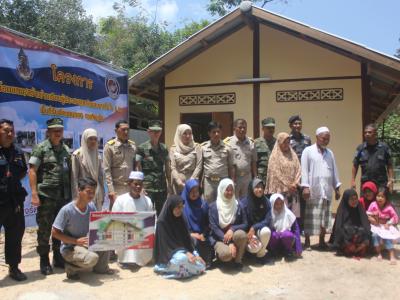 โครงการเดินเท้าเข้าทุกชุมชน ร่วมส่งเสริม สังคมพหุวัฒธรรม