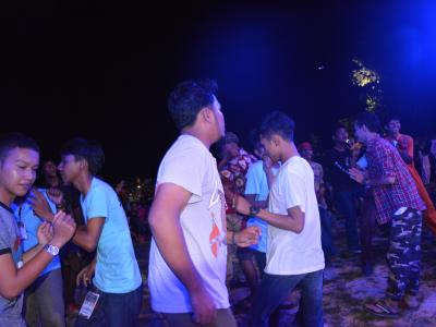 กิจกรรมสองล้อนรา