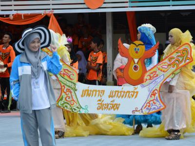 นายกเปฺ็นเกียรติเปิดกีฬาสีภายใน ร.ร ฮาซานียะห์