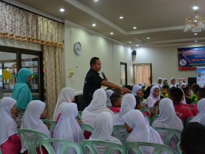 โครงการป้องกันและแก้ไขปัญหายาเสพติด หลักสูตรเยาวชนต้นกล้า